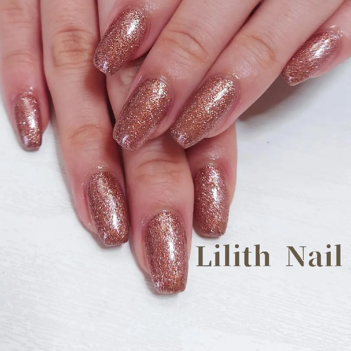 ネイル ラメ(グリッター) ハンドネイル Lilith Nailのネイルデザイン