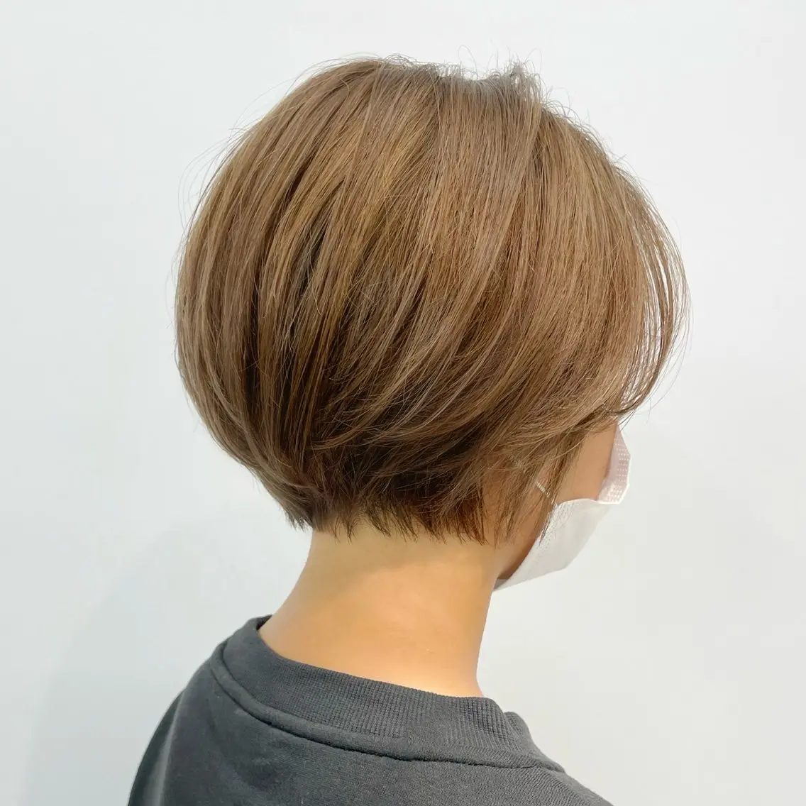 ショート 【レイヤーカット】 キサヌキミワのヘアスタイル
