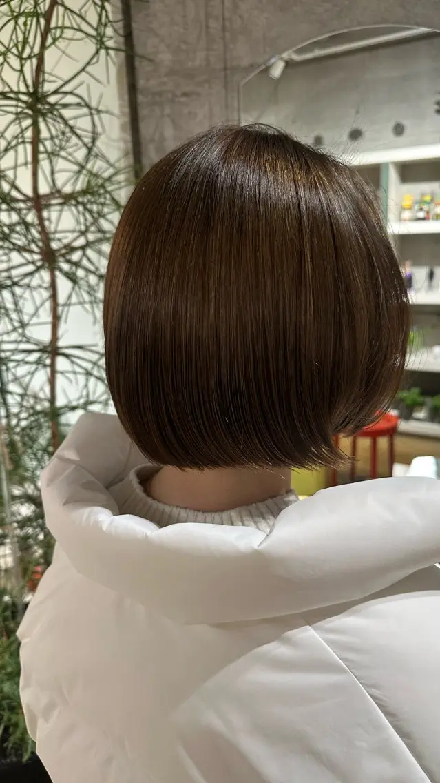 カラー オリーブカラー Deguchi Momokaのヘアスタイル