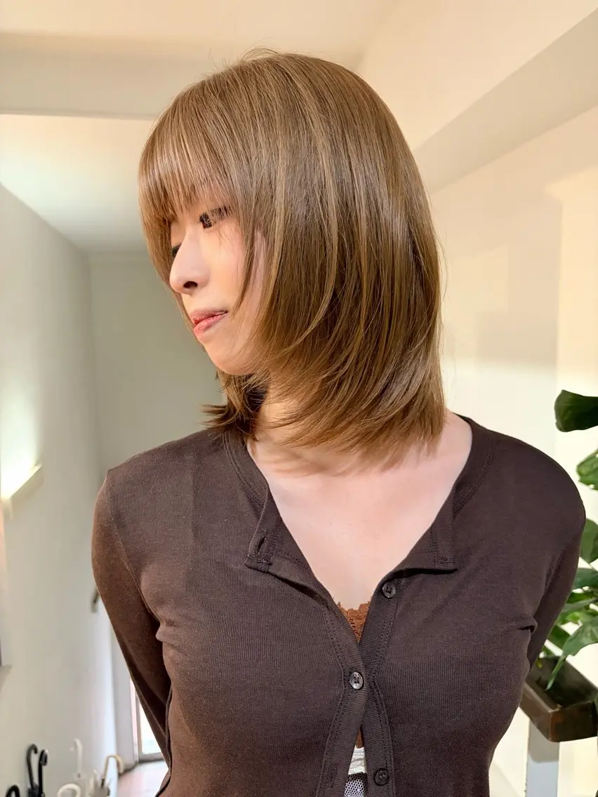 ショート カラー ヘアカラー トリートメント ハッシュカット&艶々 ハイトーン/ミワのヘアスタイル