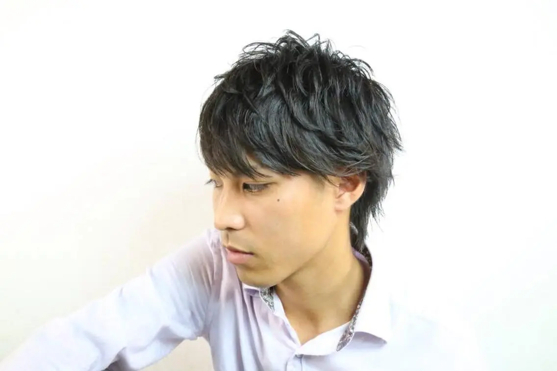 ショート メンズ メンズウルフカット ショートヘア 外ハネヘア ウルフカット Vir by browのヘアスタイル