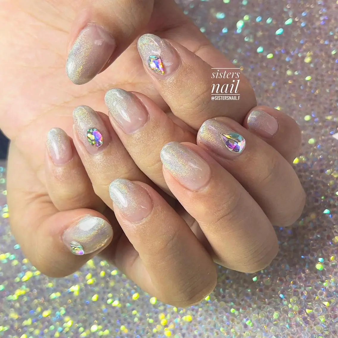 ネイル アートネイル 入学式 卒業式 キラキラネイル マグネットネイル sisters nail.fのネイルデザイン
