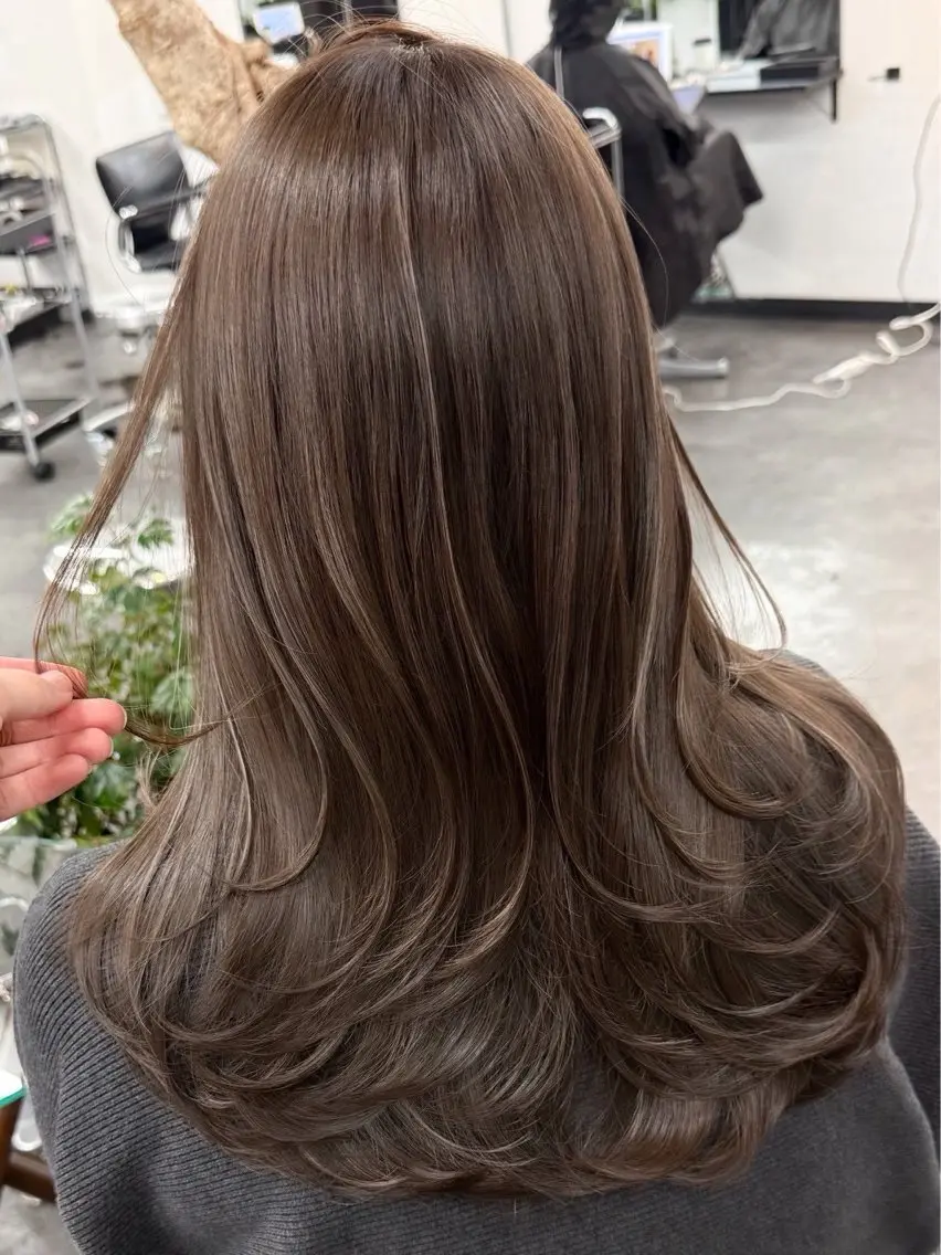 ミディアム カラー ヘアアレンジ ヘアカラー 🫧透明感カラー/ 艶カラー🫧namiのヘアスタイル