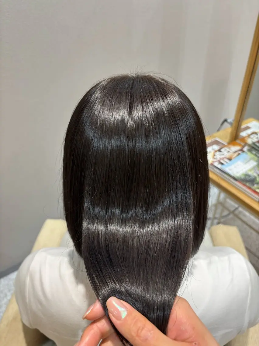 ミディアム 縮毛矯正 セト ナツミのヘアスタイル