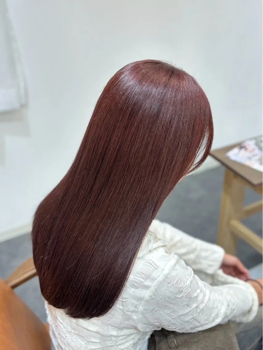 ロング カラー カシス レッドカラー AFLOAT satomiのヘアスタイル