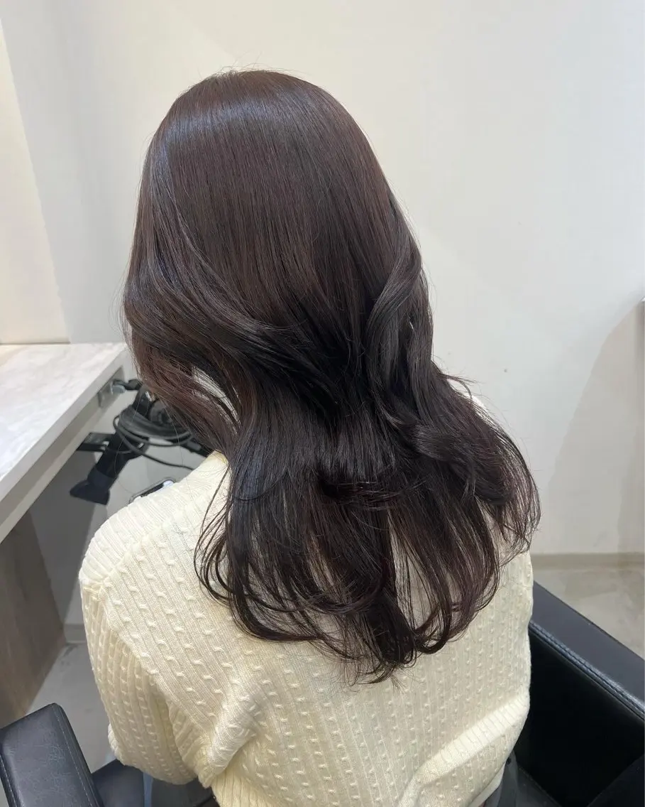 セミロング 韓国ヘア🇰🇷 YUKINAのヘアスタイル