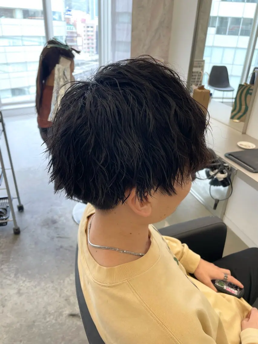 ミディアム パーマ メンズ カット パーマ 飯牟田/メンズパーマ ブリーチ/GEAR.のヘアスタイル