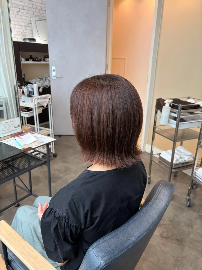 ミディアム ボブ 外ハネヘア 芝淵 日留菜のヘアスタイル