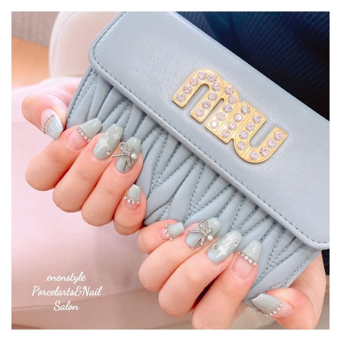 ミディアム ネイル 🐾enen style 🐾のネイルデザイン