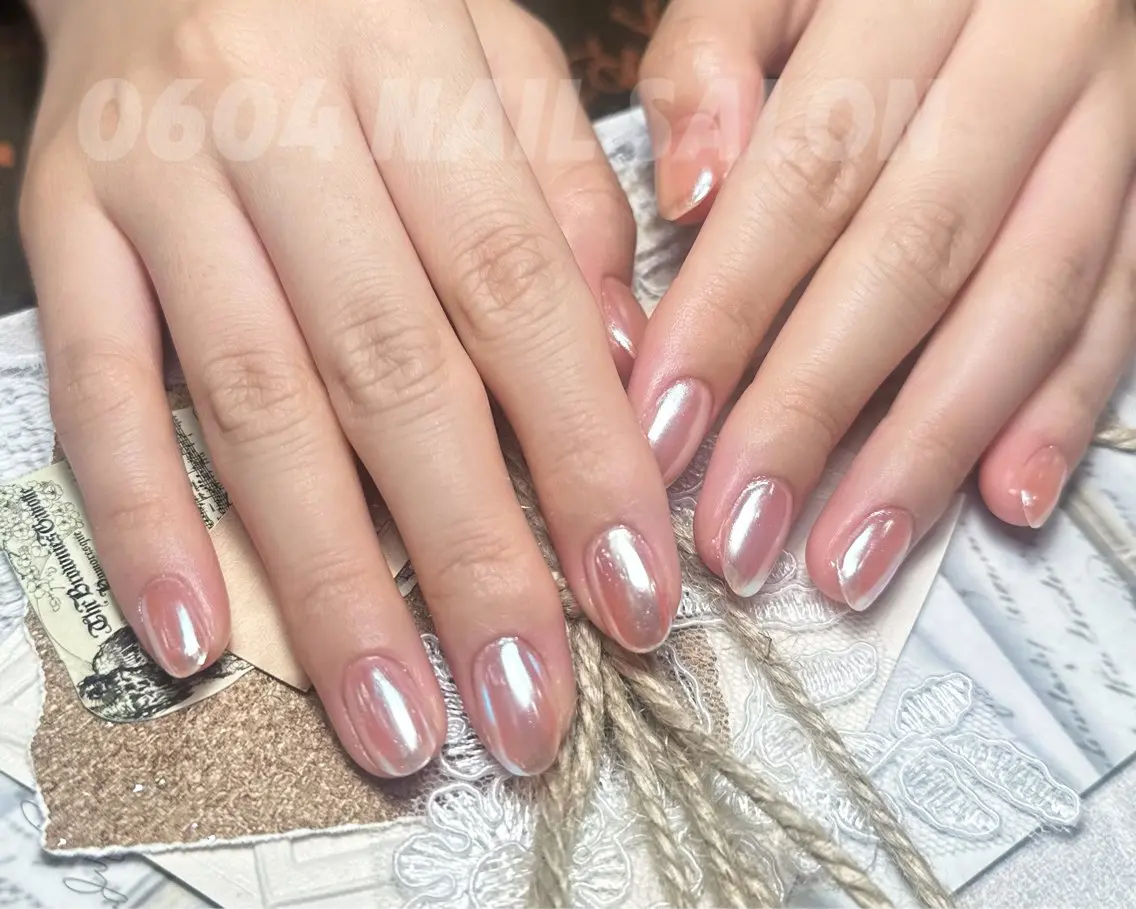 ネイル ishiro 🍂のネイルデザイン