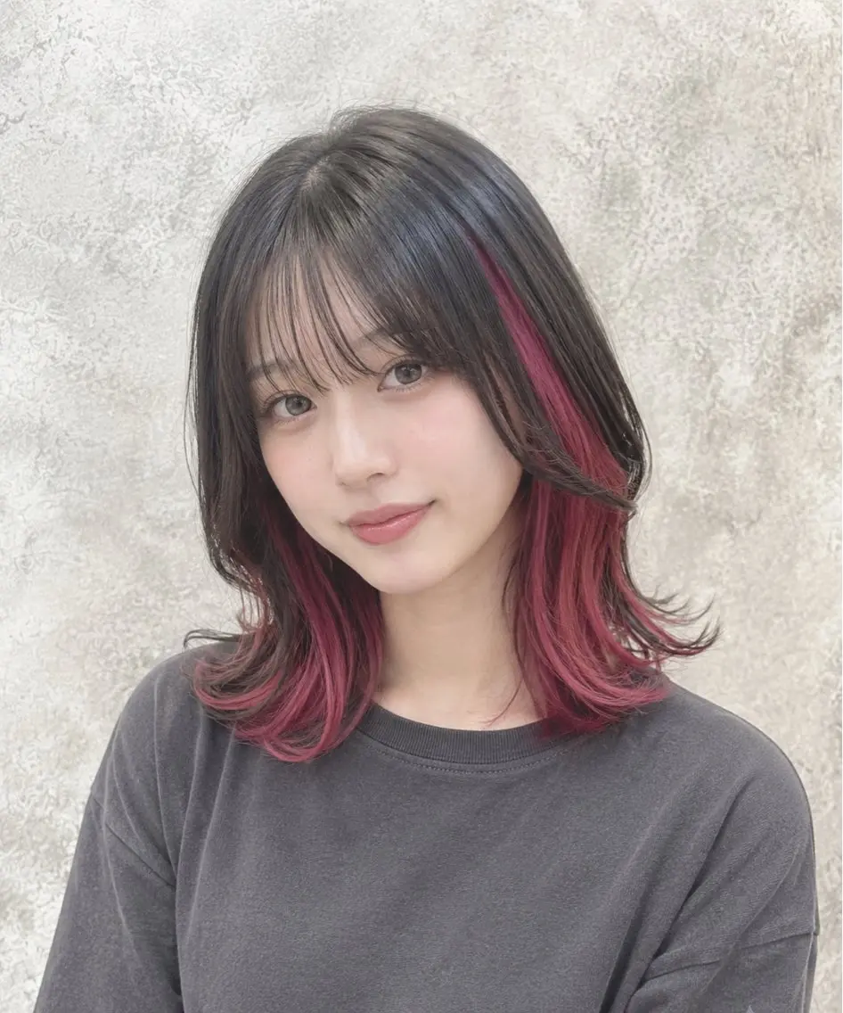 ミディアム カラー ミディアムレイヤー インナーカラー ピンクカラー レイヤーカット 外ハネヘア カット ヘアカラー トリートメント 【enil代表】 杉林和哉のヘアスタイル