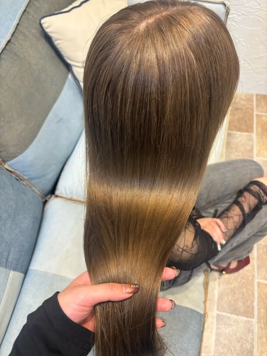 ロング カラー ベージュカラー ブリーチ 透明感カラー ミルクティーベージュ ヘアカラー Agu.hair_ ミナミのヘアスタイル