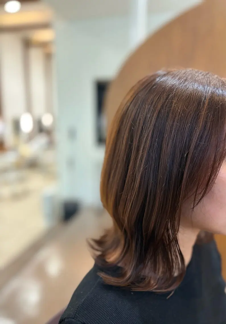 ミディアム カラー ブラウンカラー くびれヘア 顔周りカット 小顔カット カット ヘアカラー 奥谷友祐 𓍼ˢ❀のヘアスタイル
