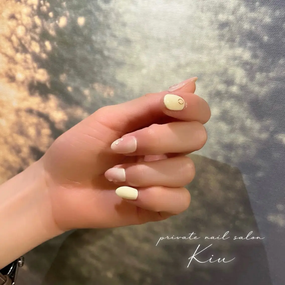 ネイル ジェルネイル ミラーネイル ニュアンスネイル オフィスネイル ショートネイル kiu nailsalonのネイルデザイン