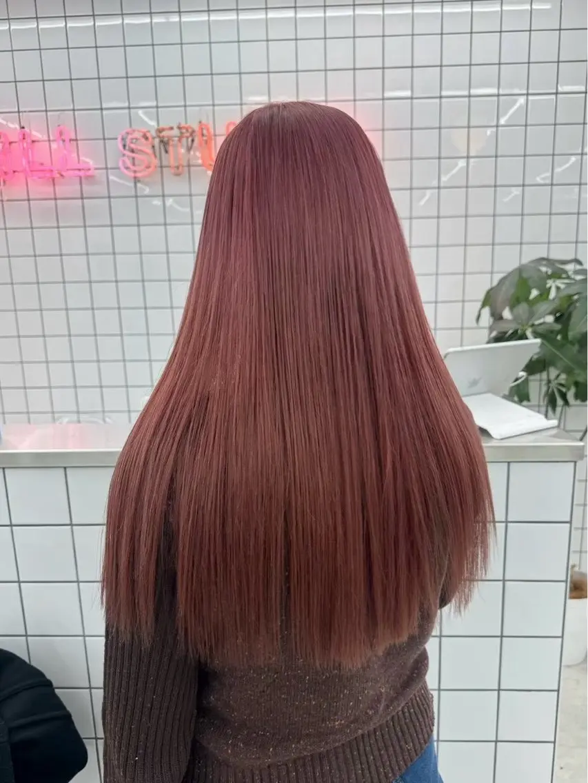 ロング カラー ブリーチ 透明感カラー ピンクカラー ヘアカラー 野内 柚那 / JILLSTUDIOのヘアスタイル