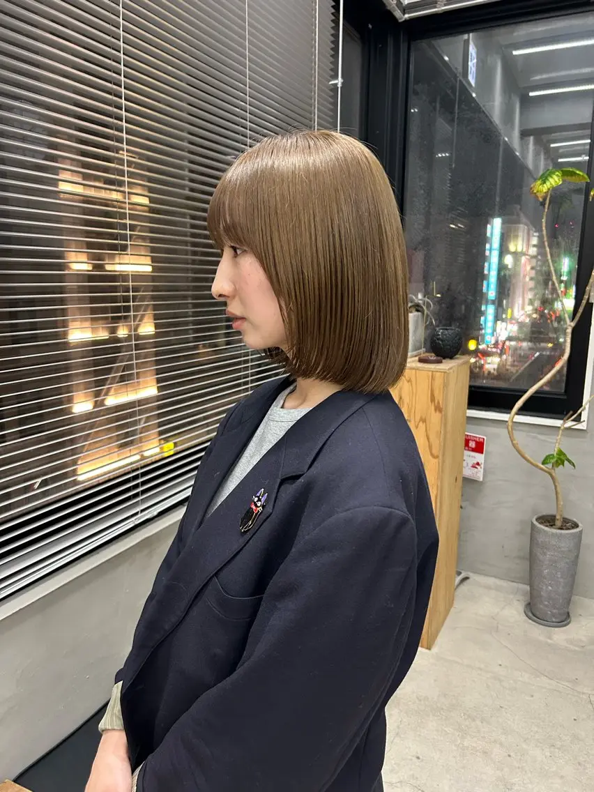 カラー taoka ayaのヘアスタイル