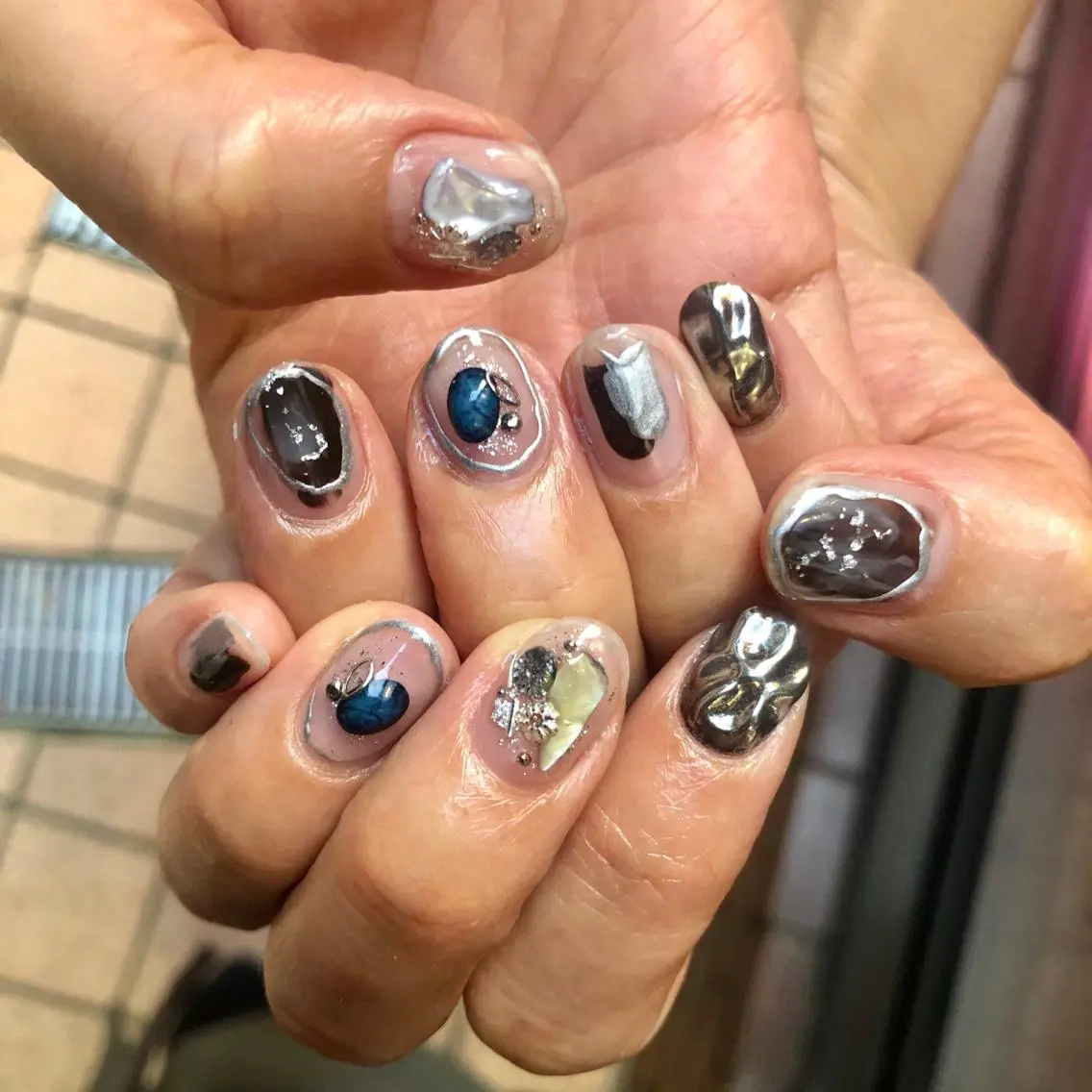 ネイル ニュアンスネイル シルバー 🎀AYAKO 🎀中韓ネイルのネイルデザイン