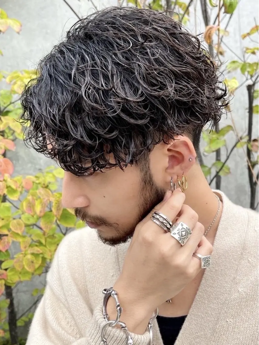 パーマ メンズ メンズパーマ 波巻きパーマ スパイラルパーマ カット パーマ カット🔥パーマ特化 fifthりょう🔥のヘアスタイル