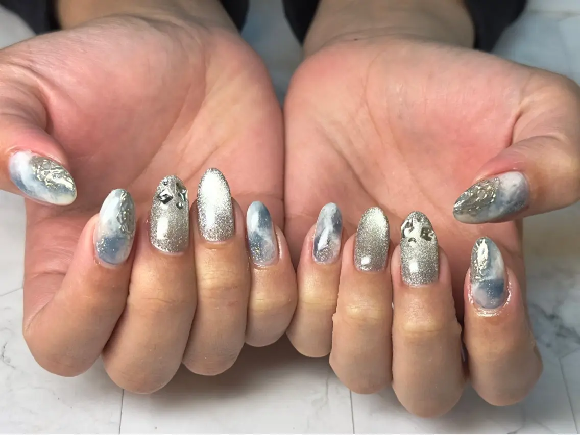 ネイル ハンドネイル Queennail 北堀江AYAのネイルデザイン