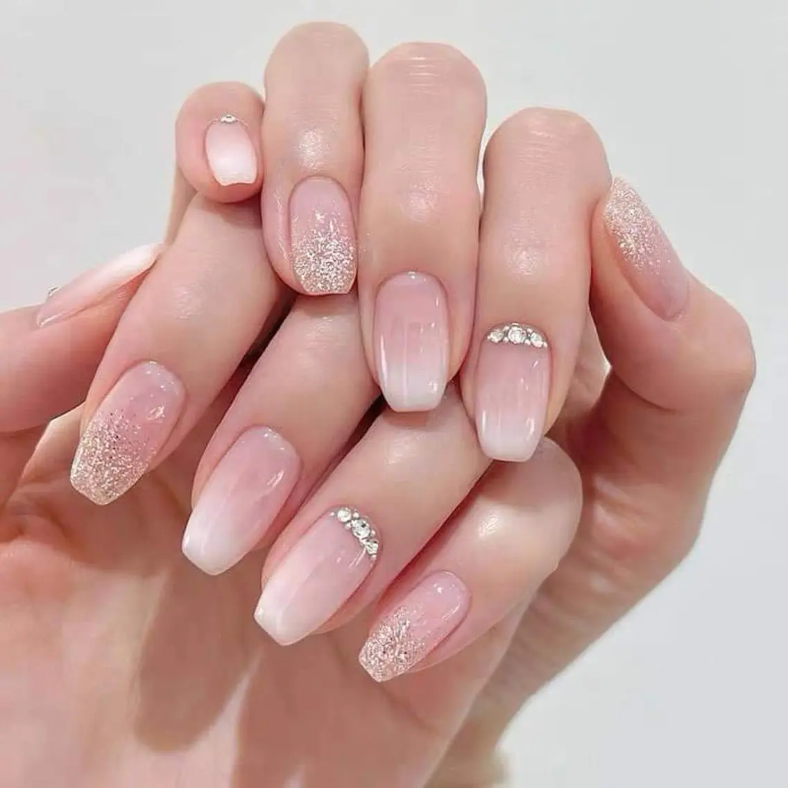 ネイル チークネイル ジェルネイル ハート 韓国ネイル マグネットネイル ハンドネイル MaiBeauty To  Toのネイルデザイン