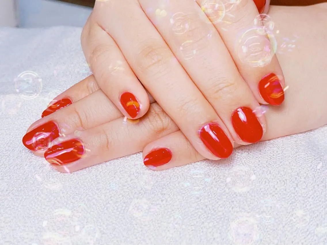 ネイル 赤色 ToliyDeliy Nail Salonのネイルデザイン