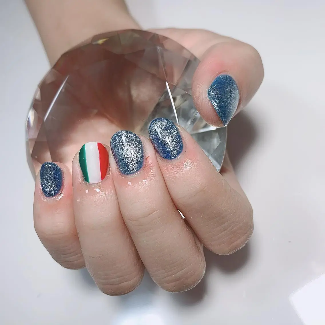 ネイル ジェルネイル マグネットネイル Kayo 💅のネイルデザイン
