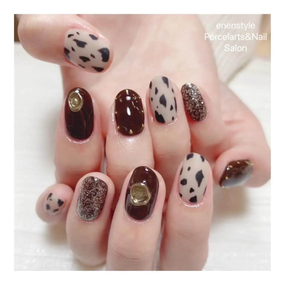 ミディアム ネイル ハンドネイル 🐾enen style 🐾のネイルデザイン
