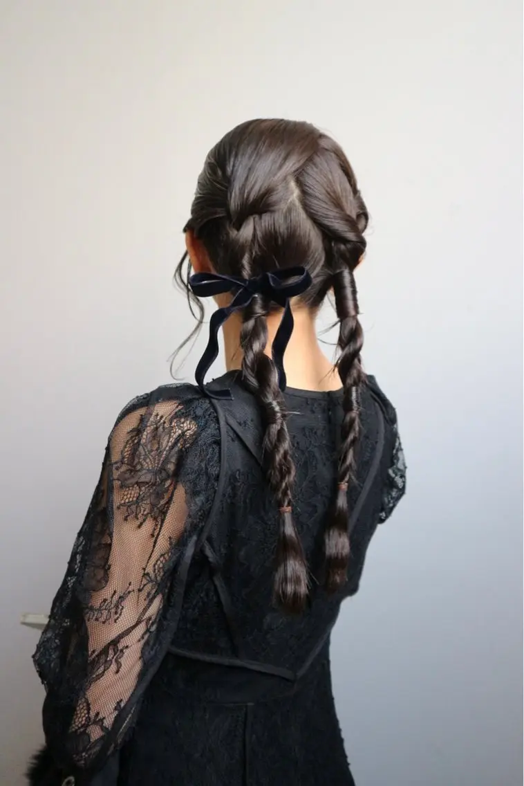 ロング ヘアアレンジ ヘアセット AKO .のヘアスタイル