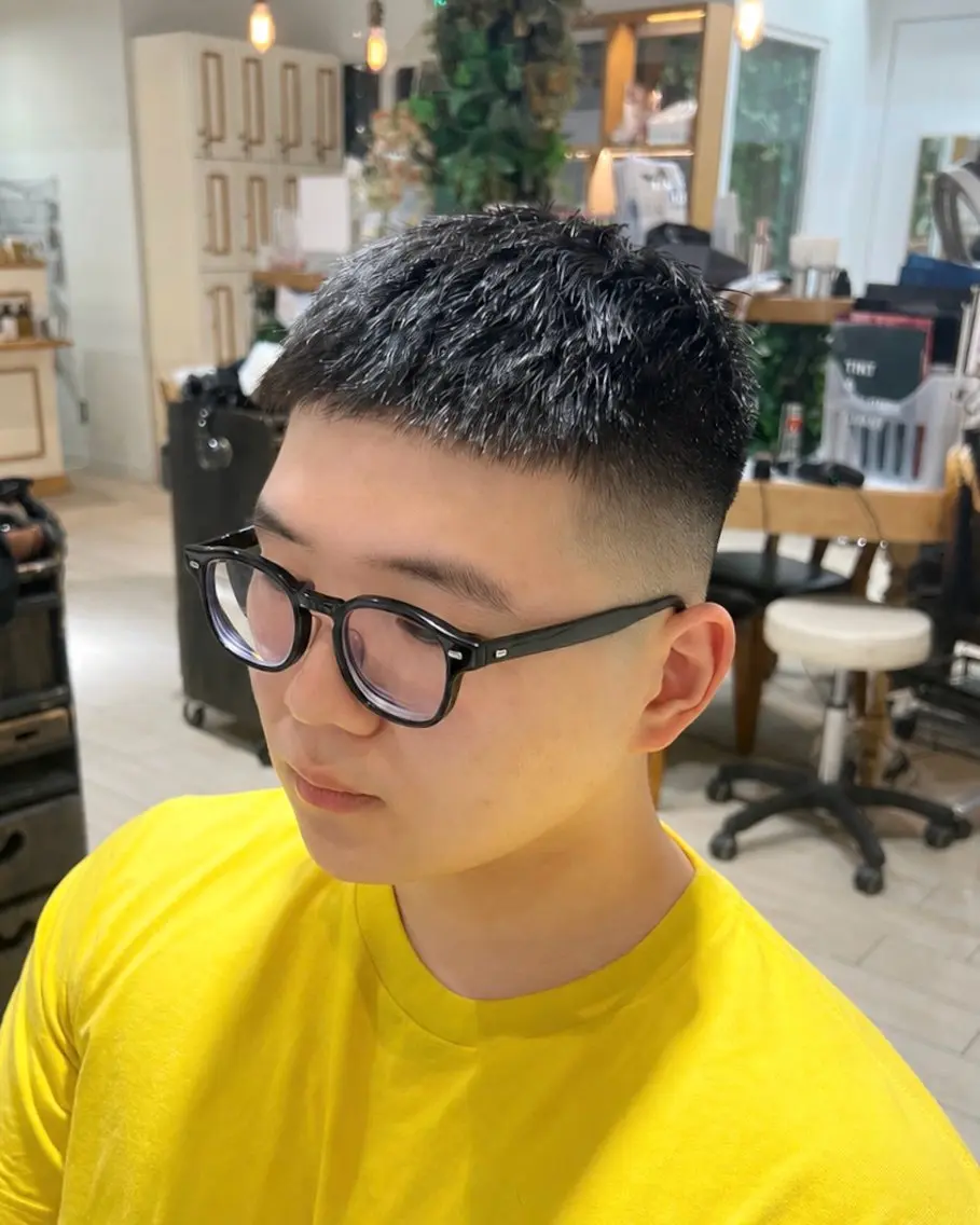 ショート メンズ フェードカット カット モデル募集 セイノチヒロのヘアスタイル
