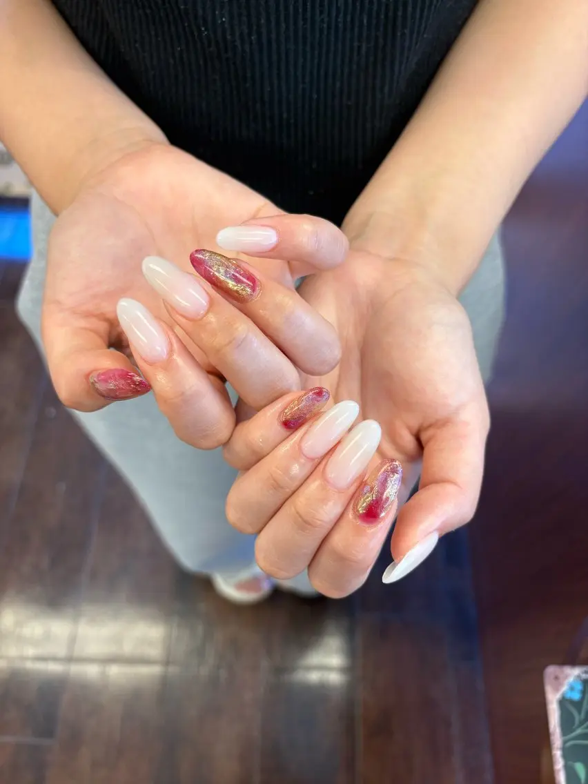 ネイル ハンドネイル AMI 美フォルムネイルのネイルデザイン