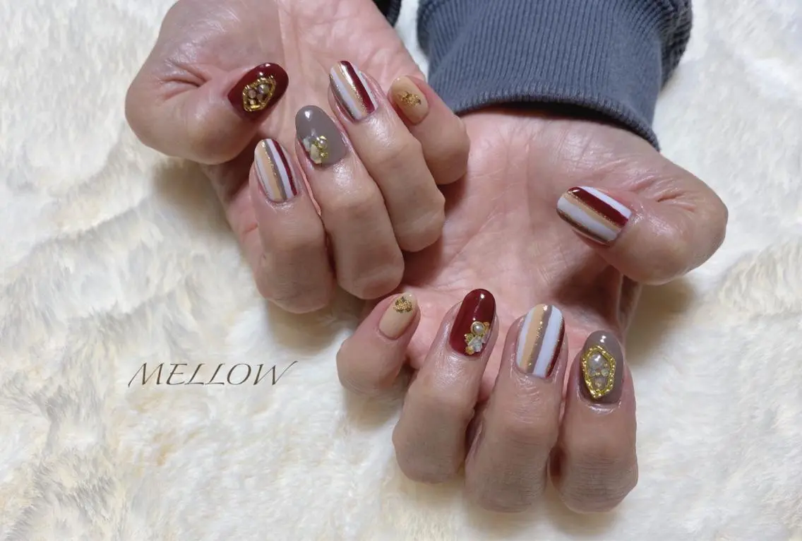 ネイル mayu 𓃠のネイルデザイン