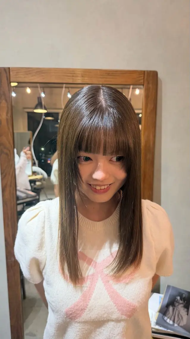 ミディアム カラー ベージュカラー オリーブベージュ ヘアカラー ruup  Aru みさきのヘアスタイル
