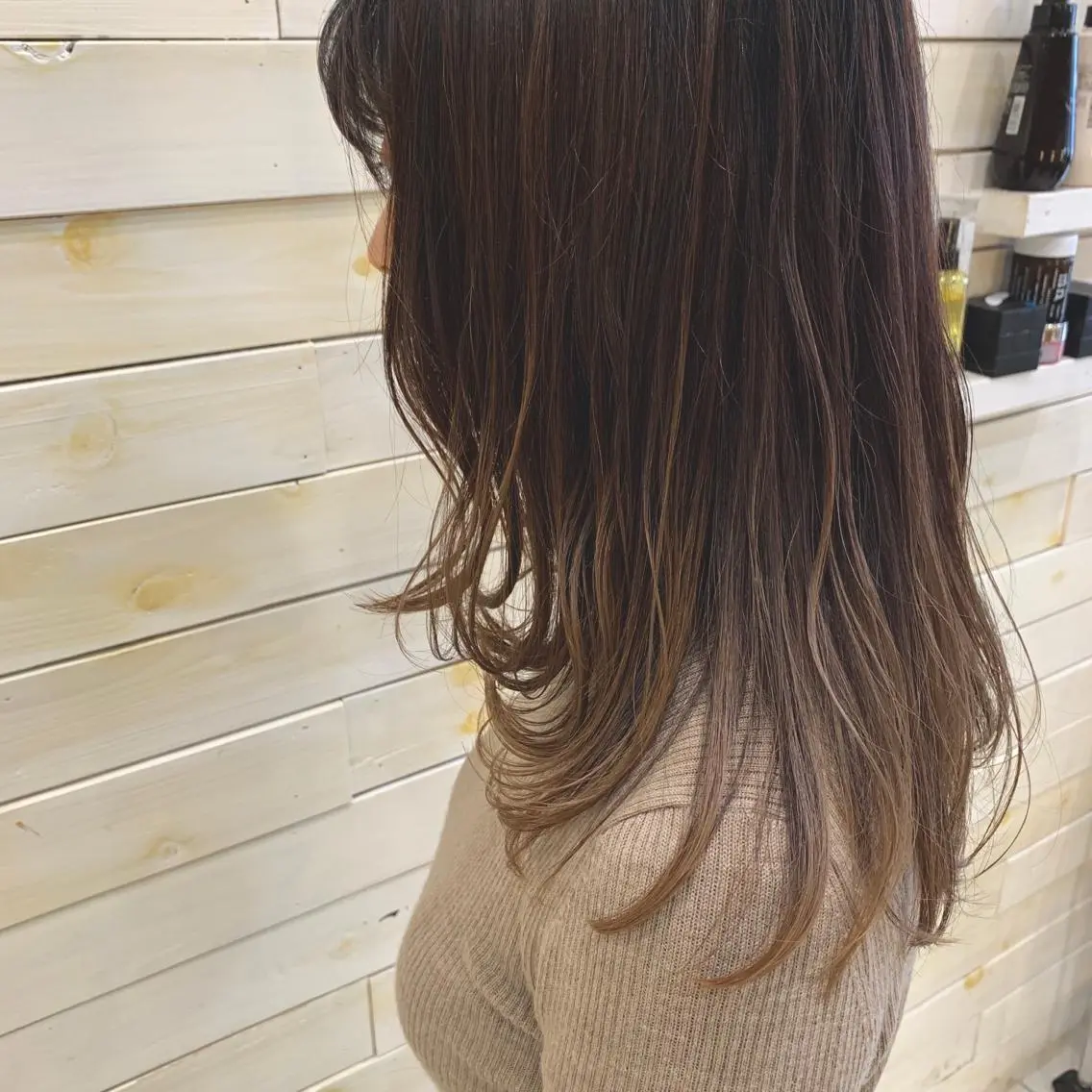 セミロング 黒田瀬奈/ボブ まろやかベージュのヘアスタイル