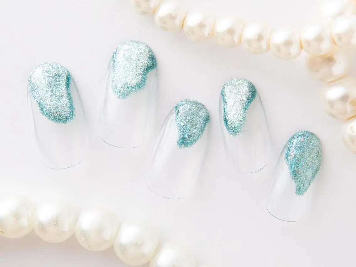 ネイル Tiary Nail Fのネイルデザイン