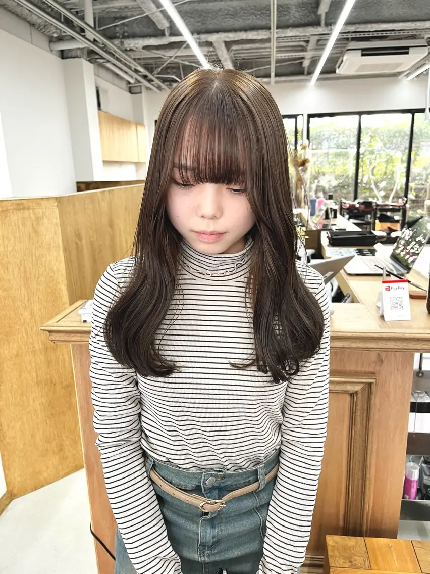 ロング カラー ヘアアレンジ ブリーチ 透明感カラー ダブルカラー ブリーチなしカラー サイドバング ena/ブリーチなし 透明感・レイヤー🎀のヘアスタイル