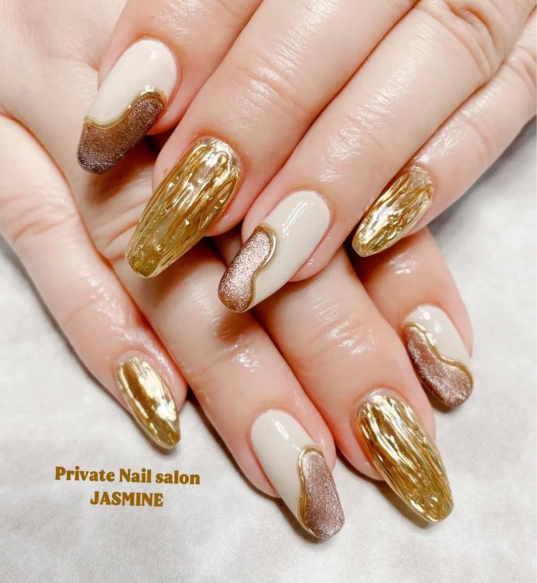 ネイル マグネットネイル ミラーネイル Nail salon JASMINEのネイルデザイン