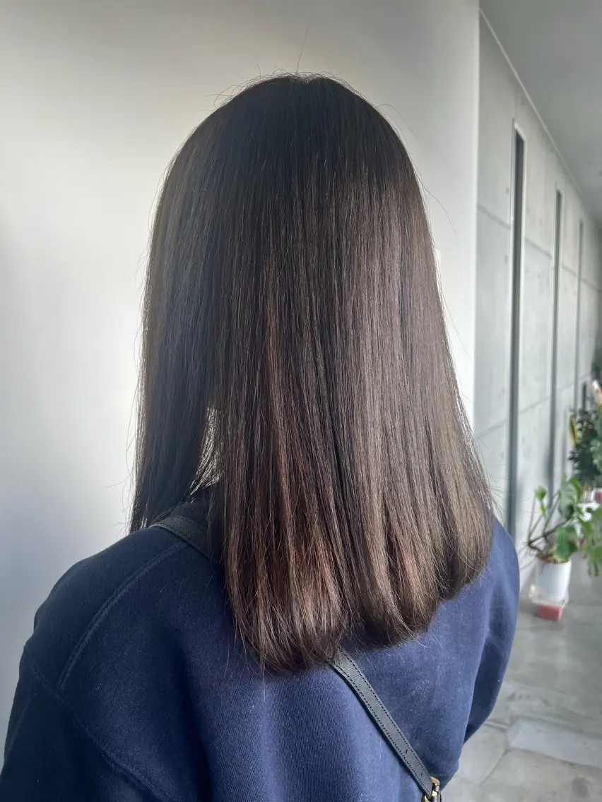 ミディアム おせ ちさとのヘアスタイル