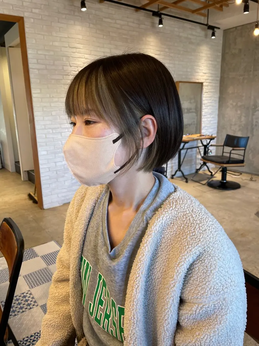 ショート ハラ カヤコのヘアスタイル