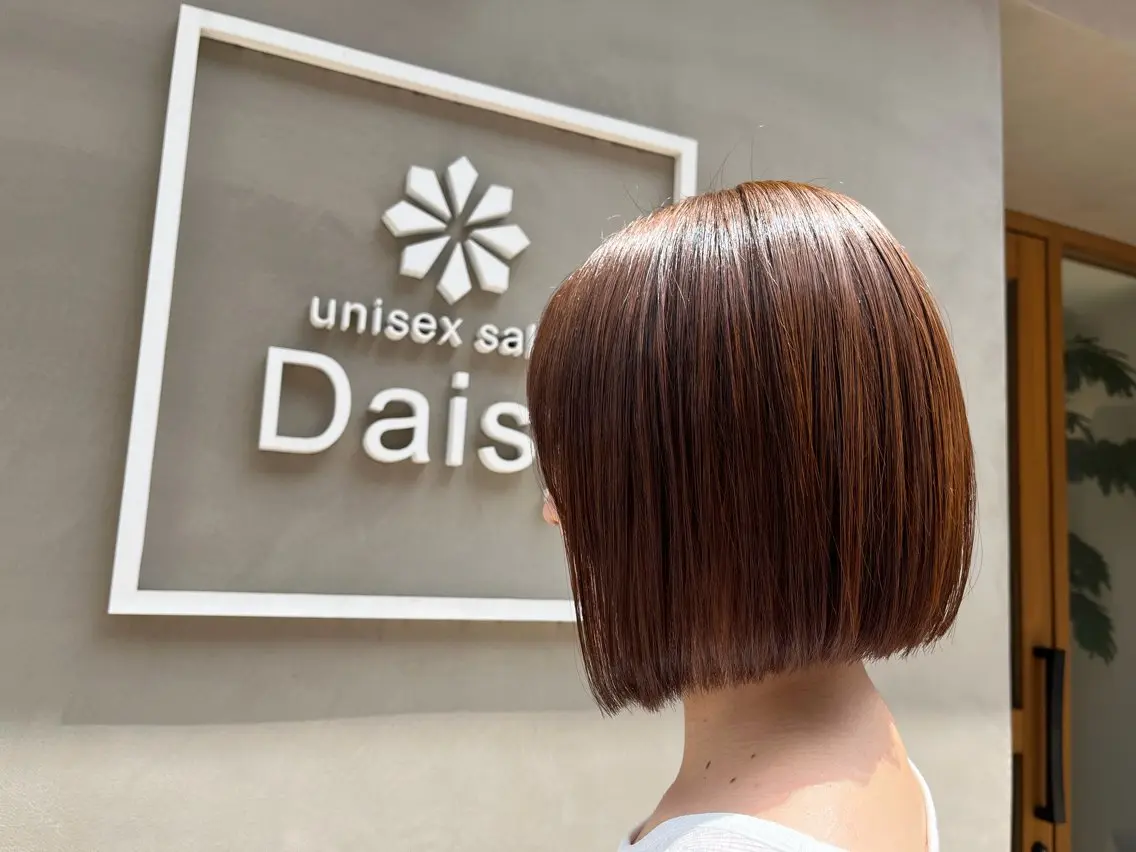 ショート ヘアカラー hosoda .のヘアスタイル