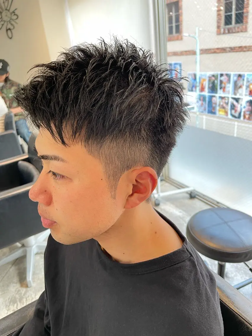 メンズ スパイキーショート 刈り上げ WELLY TO KYOメンズカットのヘアスタイル