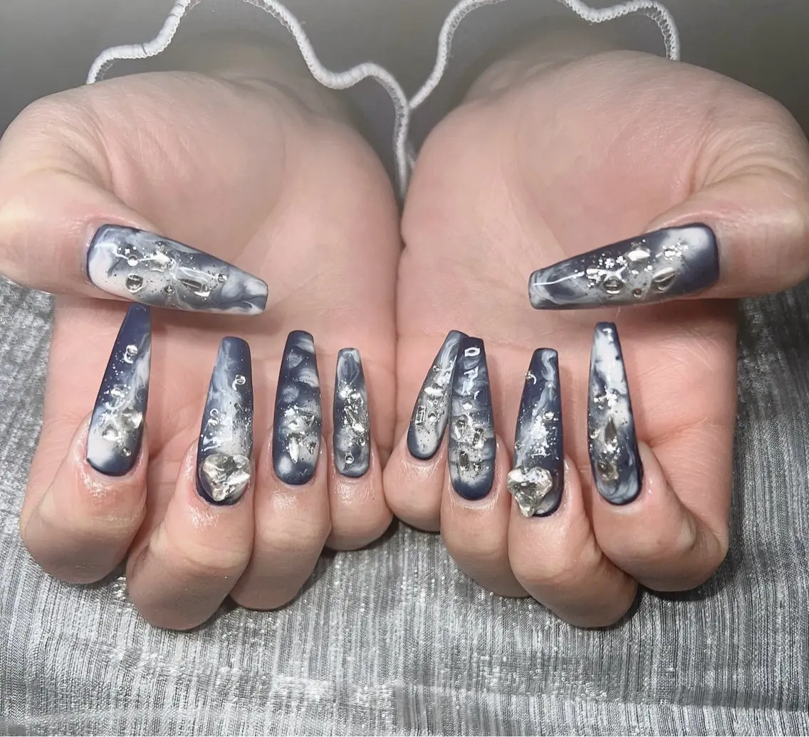 ネイル ハンドネイル Lee Nailsのネイルデザイン