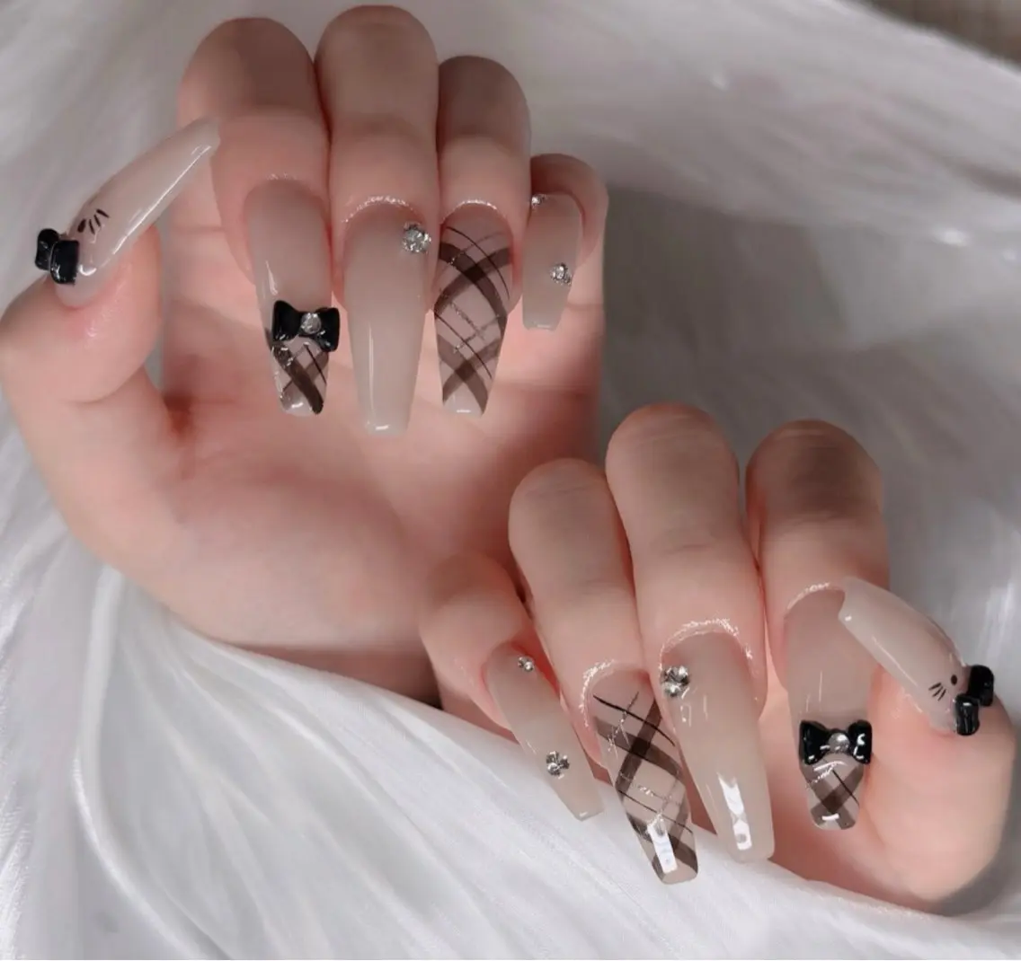 ネイル アートネイル 成人式 ジェルネイル ニュアンスネイル 夏ネイル ハンドネイル neco H.babynailのネイルデザイン