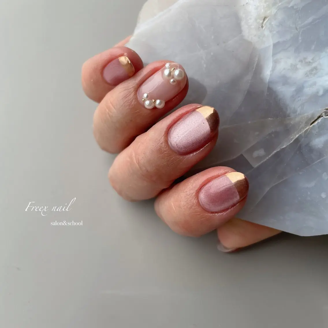 ネイル マグネットネイル ハンドネイル ハンドケア freex nail /ニュアンス/個性派のネイルデザイン