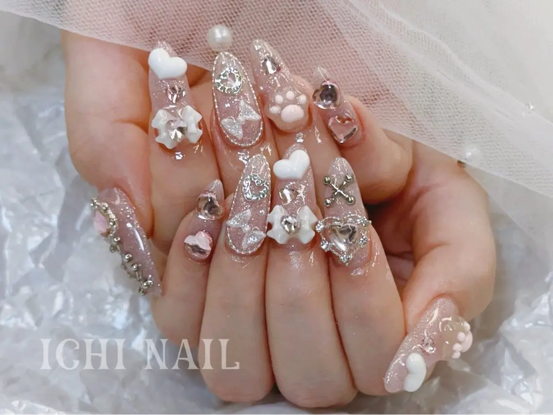 ネイル ハンドネイル 🧚🏻‍♀️ NOHA🎀のネイルデザイン