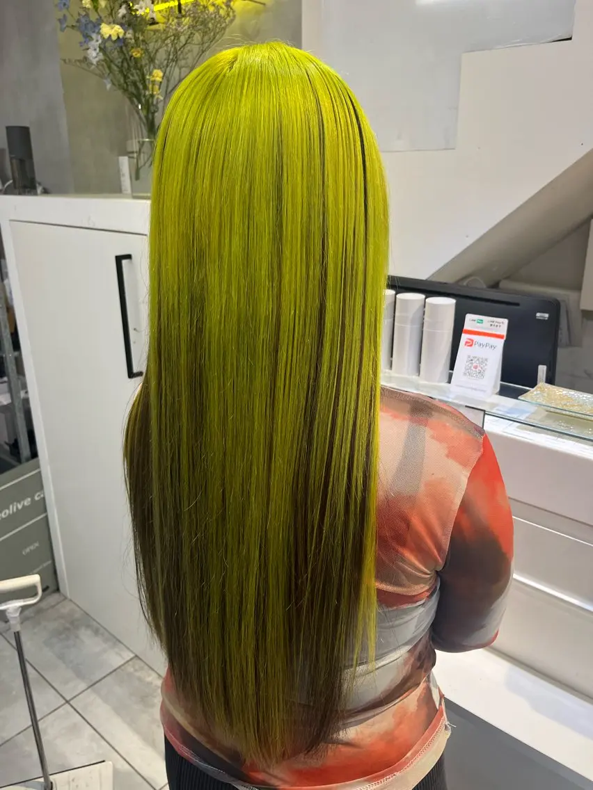 カラー ヘアカラー 石川 心渚のヘアスタイル