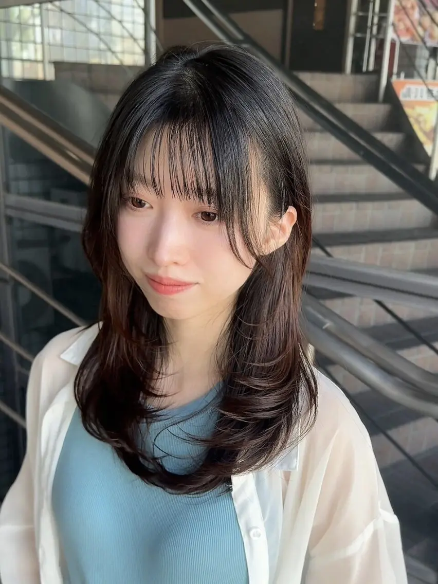 セミロング 顔まわりレイヤー 韓国風ヘア レイヤーカット 韓国STYLE 小久保のヘアスタイル