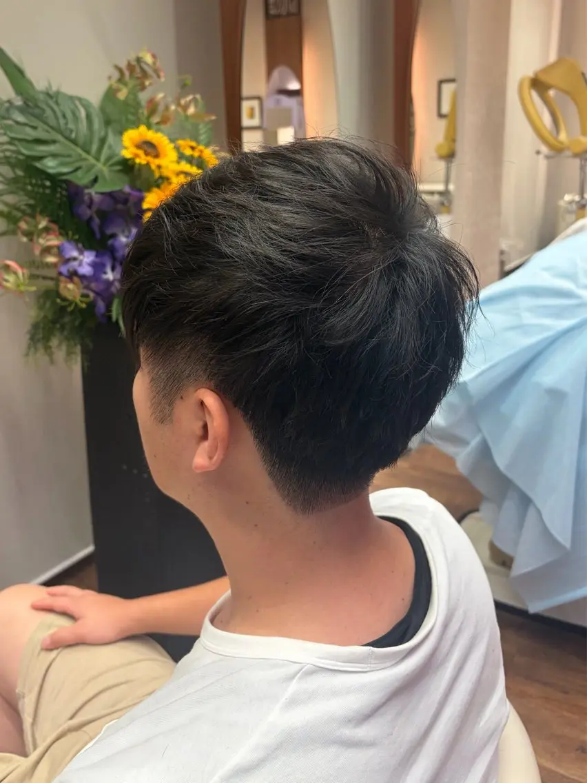 メンズ やまもと かこのヘアスタイル