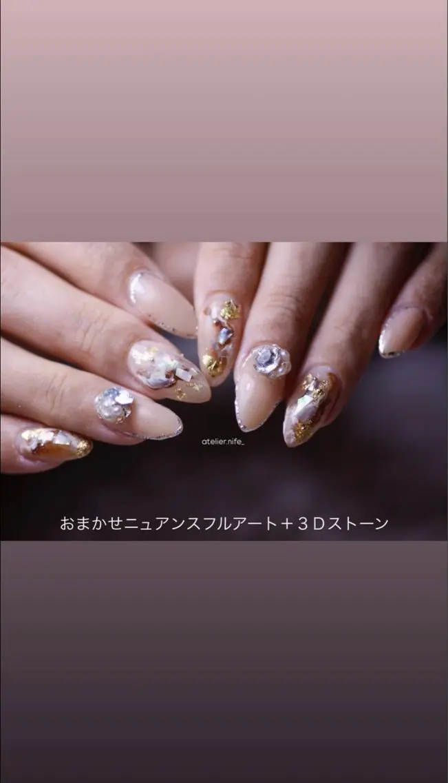 ネイル アートネイル ニュアンスネイル ストーンネイル ハンドネイル atelier nife.のネイルデザイン