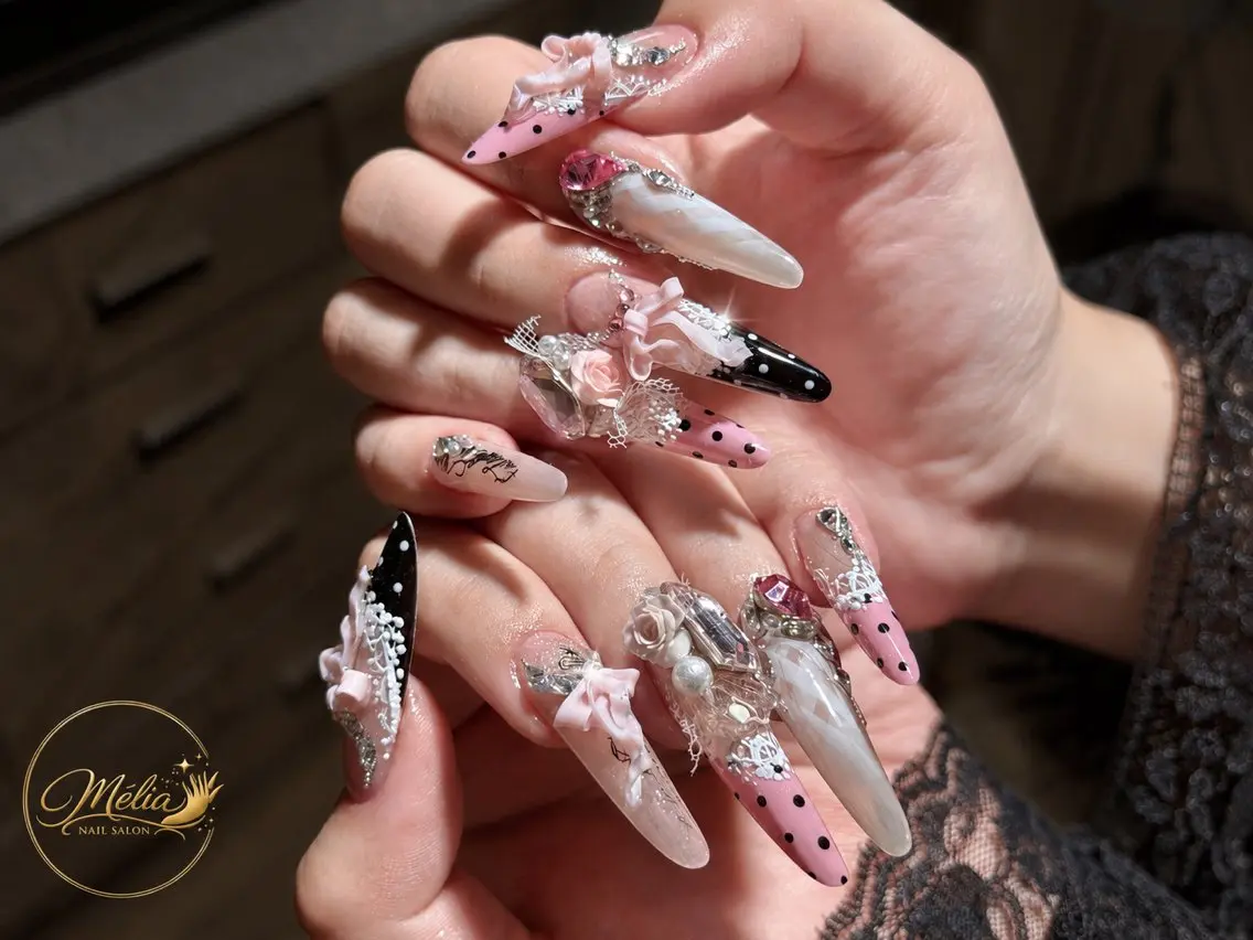 ネイル Melia Nailsのネイルデザイン