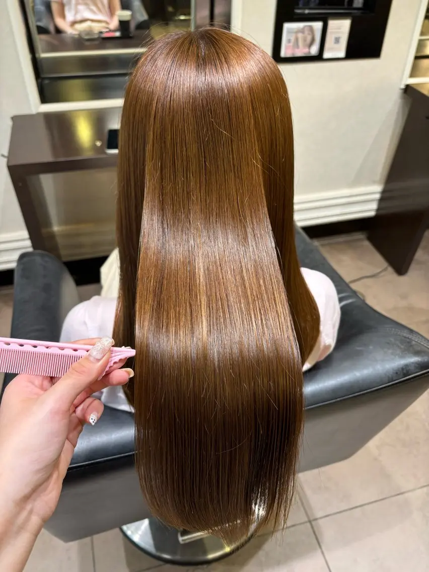 ロング カラー カット ヘアカラー トリートメント 艶カラー|束感マツエ ク|airi۫ ꣑ৎのマツエク・マツパデザイン